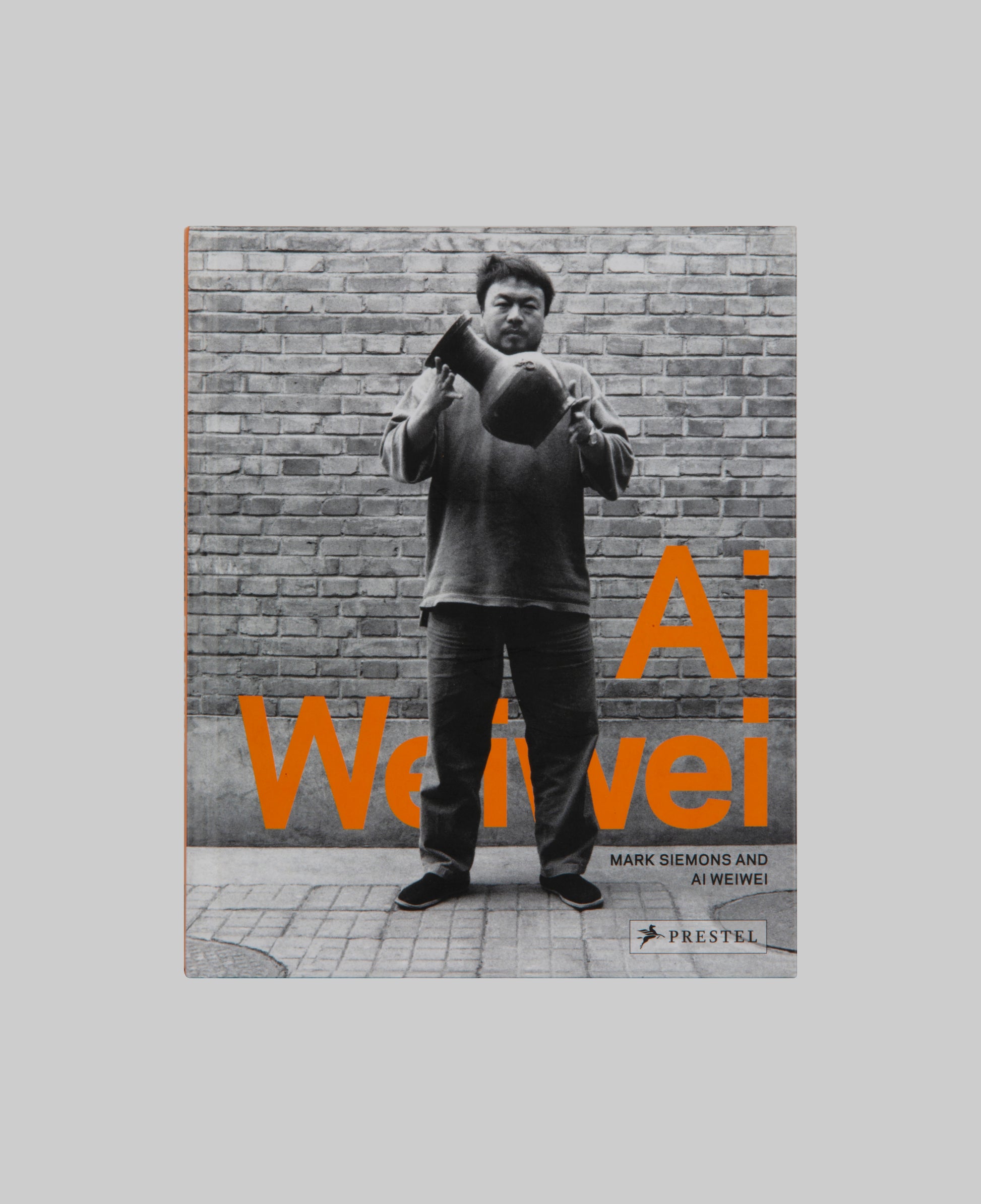 აი ვეივეი  Ai Weiwei – So Sorry, ხელმოწერილი